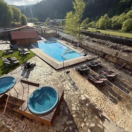 мия4 свети спас ולינגראד